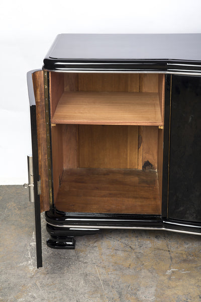 Elegant Streamlined Art Deco Sideboard - Art Deco Antiques
 - 4