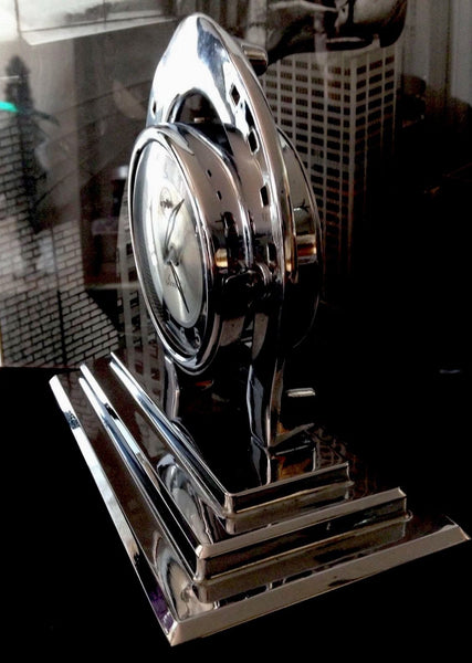 ART DECO 1920's Lux Good Luck Horseshoe 9" Chrome Table Clock Excellent Vintage - Art Deco Antiques
 - 8
