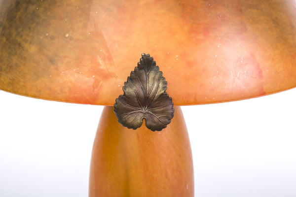 Gorgeous 1920's Art Deco Table Lamp By Schneider - Le Verre Francais