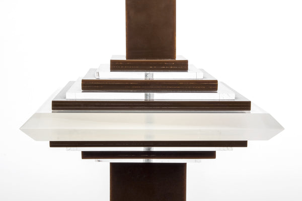 Beautiful 1970's Mid-Century Modernist Lucite Table Lamp In The Style Of Karl Springer