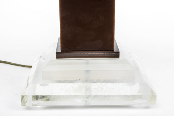 Beautiful 1970's Mid-Century Modernist Lucite Table Lamp In The Style Of Karl Springer