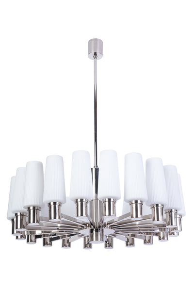 Captivating 1960's Italian Mid-Century Modernist Chandelier By Sciolari