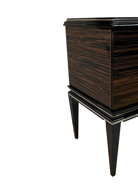 Exceptional Art Deco Style Commode In Macassar Ebony